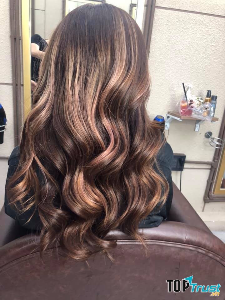 Hair Nguyễn Tùng