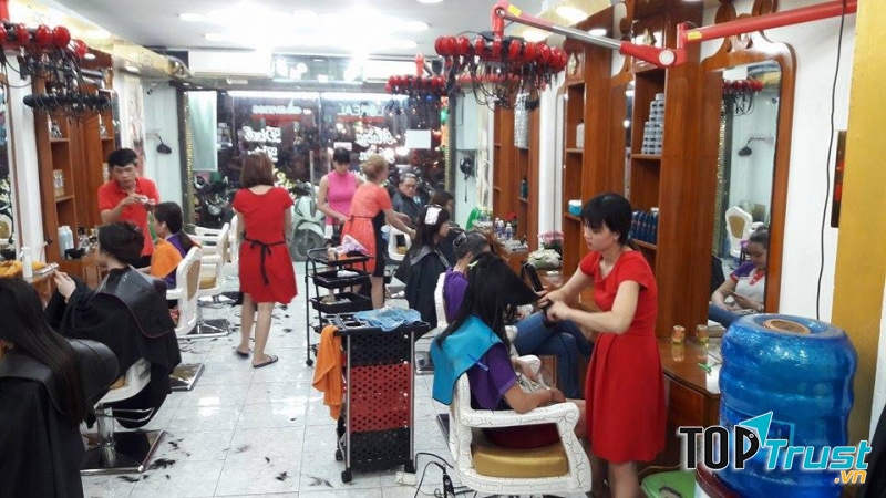 Hair Salon Hoang Paris