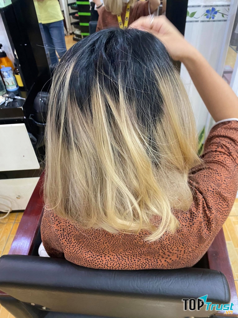 Hair salon Phuc SEVEN