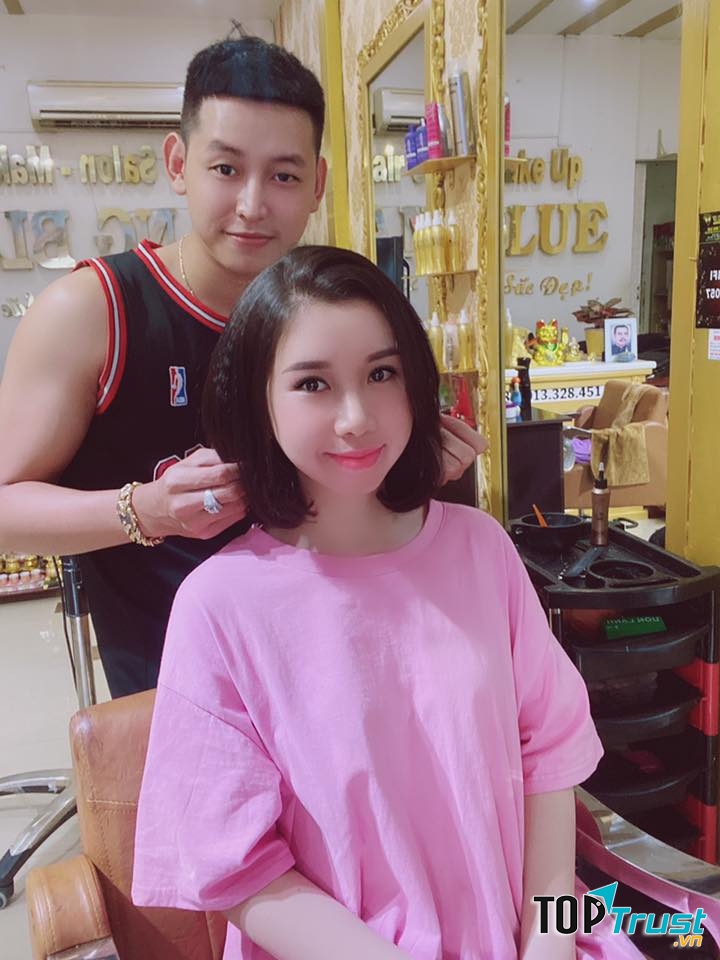 Hair Salon Sang Blue