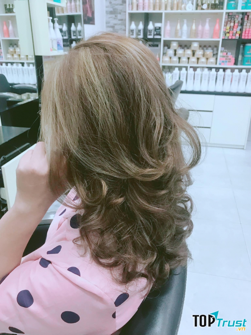 Hair Salon T&T