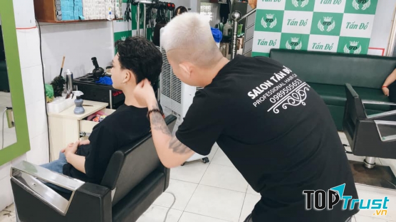 Hair Salon Tấn Đỗ