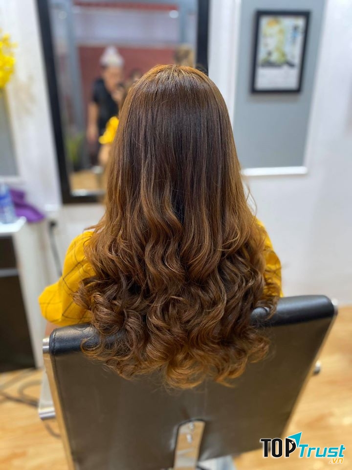 Hair Salon Tony Thắng