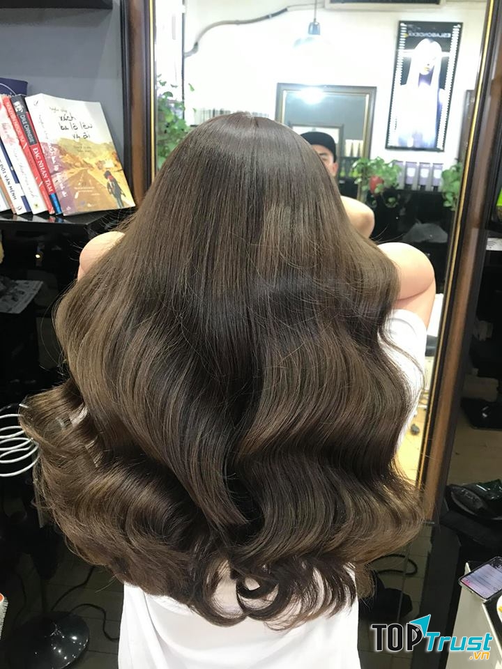 Hair Salon Yêu Tóc Việt