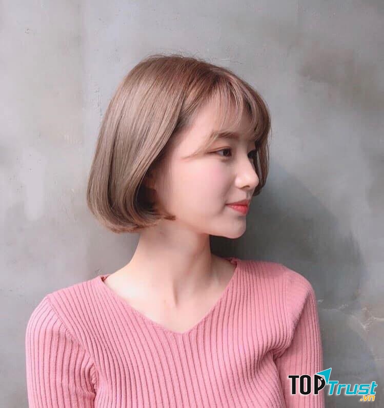 Hair World Beauty chuyên dịch vụ làm tóc, chăm sóc tóc, tạo kiểu tóc, cam kết sử dụng những sản phẩm chăm sóc tóc tốt nhất