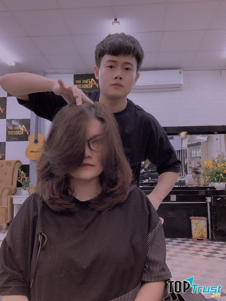 Hairsalon Ngọc Huy