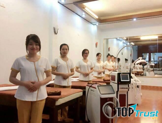 Đội ngũ nhân viên tại Hakii Beauty Spa