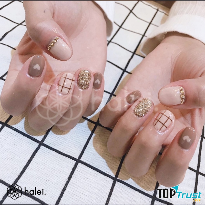 Halei Nail
