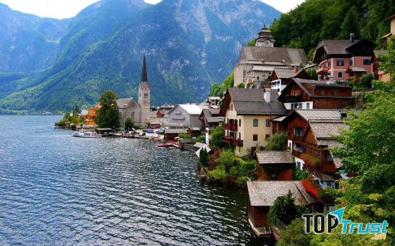 Hallstatt - Hòn ngọc nước Áo