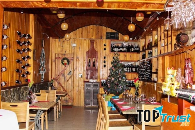 Hầm Rượu Vang Don De Dieu