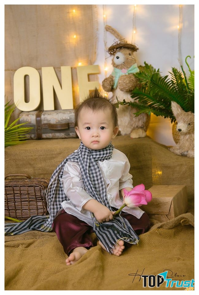 HamYen Studio Baby & Family﻿ ghi lại khaornh khắc đáng yêu của bé