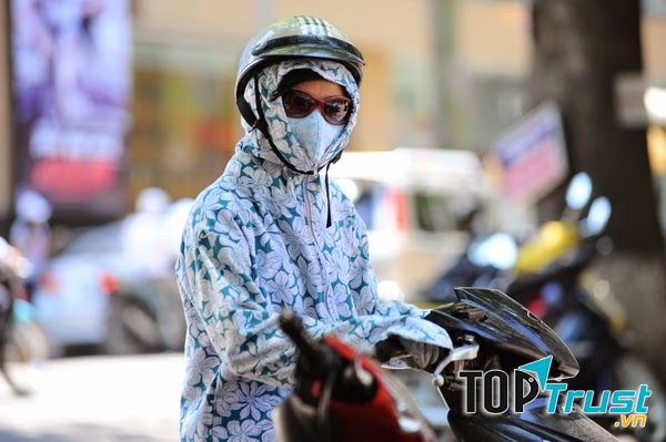 Trước khi ra ngoài đường, bạn cần phải bao bịt kĩ