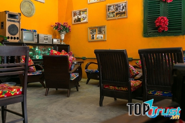 Một góc quán của Hân cafe