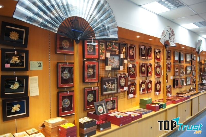 Trung tâm hàng thủ công mỹ nghệ của chính phủ