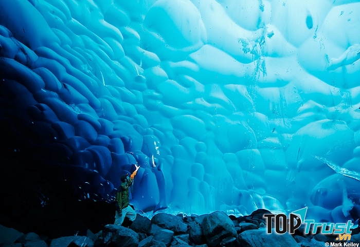 Hang băng Mendenhall tại Juneau, bang Alaska, Mỹ