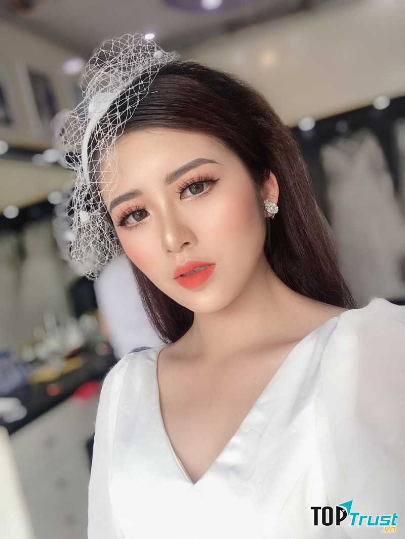 Hằng Make Up (Wedding Studio KOREA)