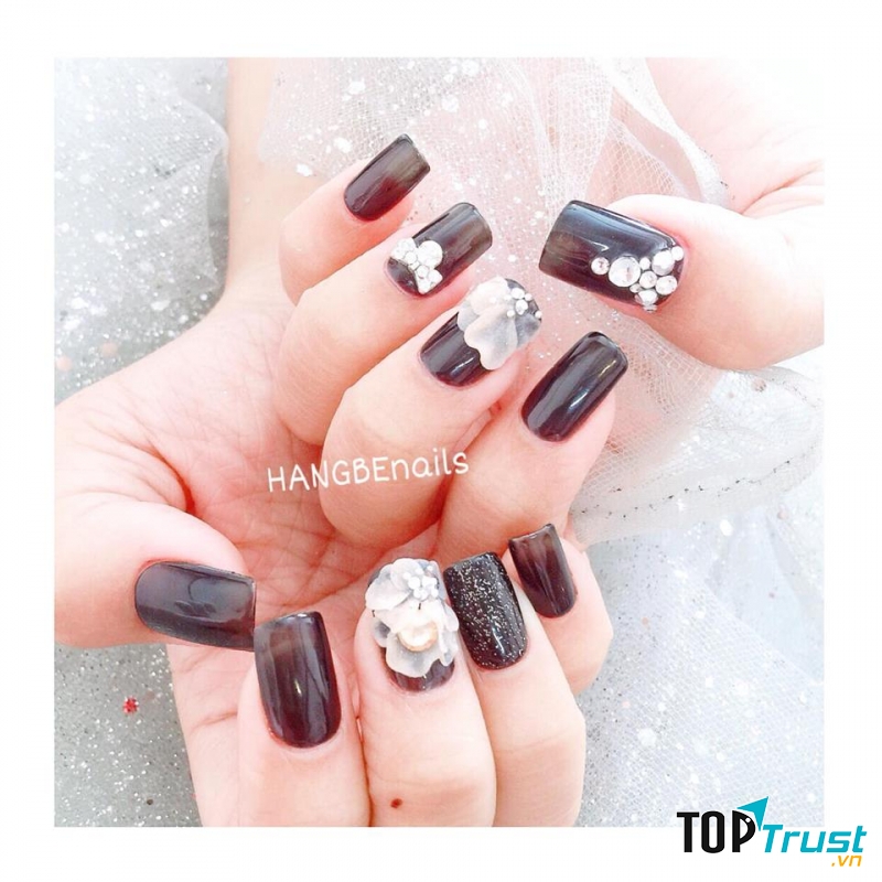 HANGBEnails