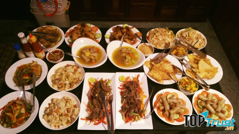 Món ăn đa dạng với giá thành phải chăng