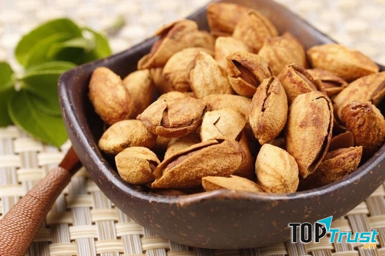 Hạnh nhân tăng cường ham muốn ở nam giới