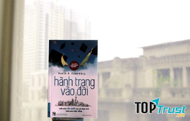 Cuộc sống là một cuộc hành trình mà chúng ta không thể kiểm soát được hết những gì sẽ xảy ra. Làm sao để con đường mình đang đi dẫn đến hạnh phúc và thành công?