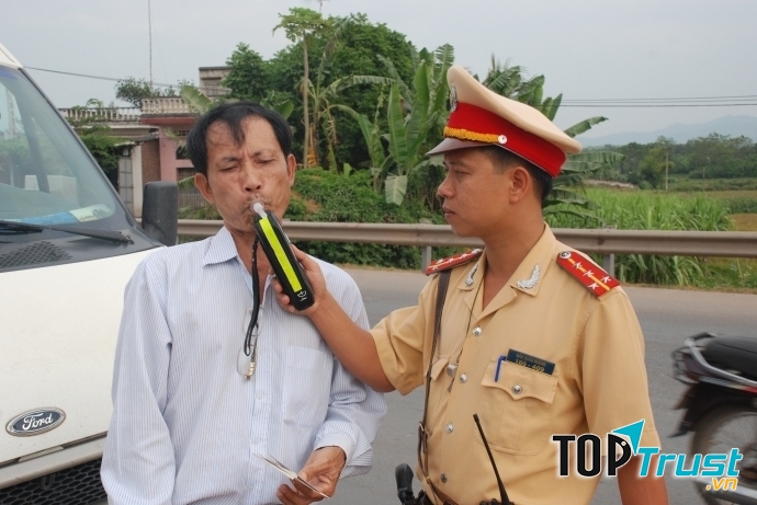 Sử dụng rượu, bia, chất kích thích