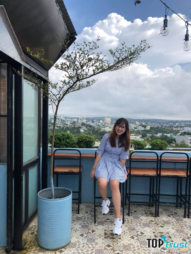 Hani Kafe & Kitchen - địa điểm thu hút giới trẻ check in sống ảo tại Pleiku