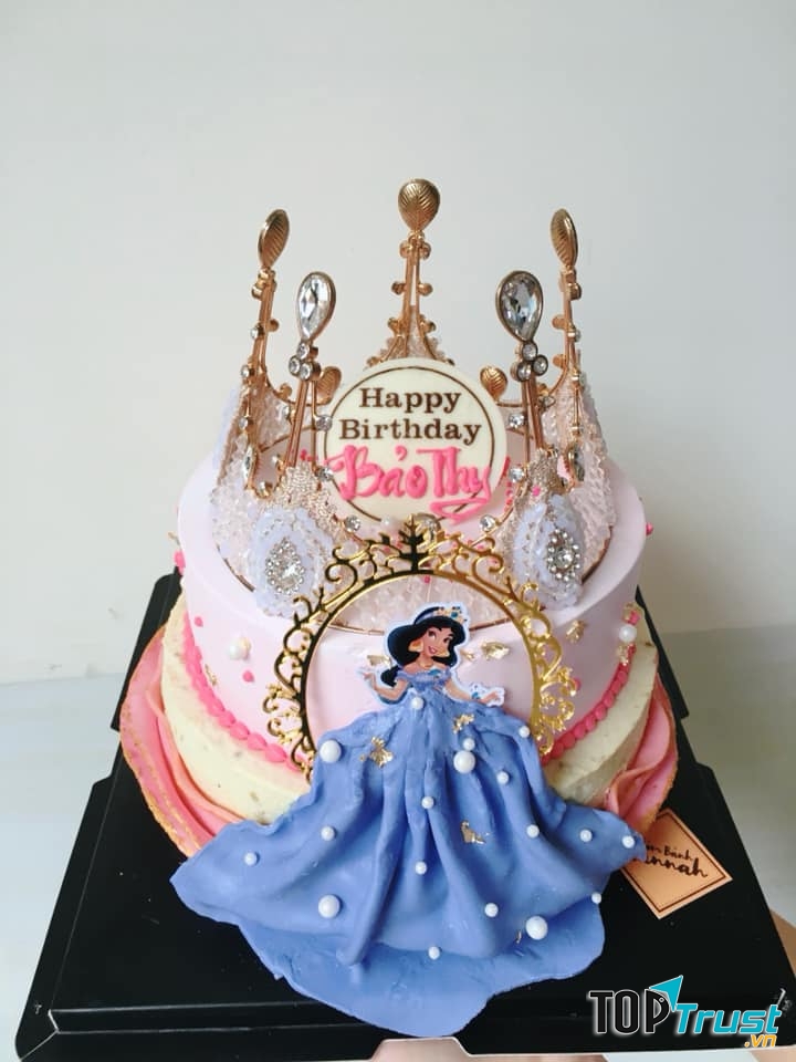 Bánh công chúa luôn là niềm yêu của các bé gái