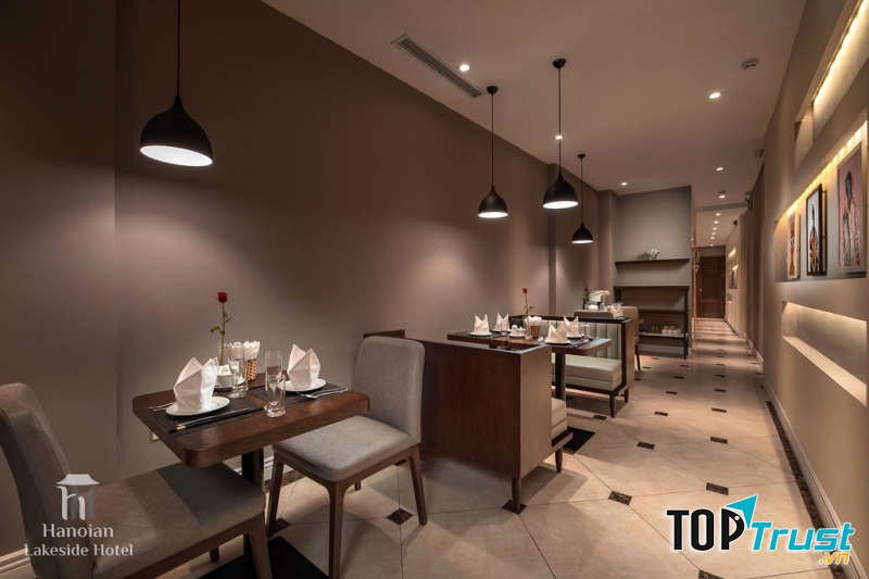 Hanoian Lakeside Hotel