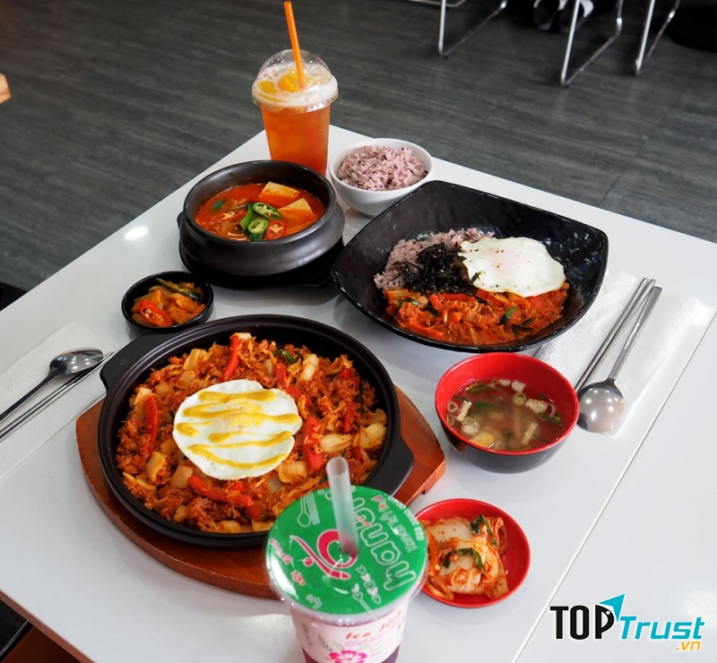 Hanuri - Quán ăn Hàn Quốc giá rẻ