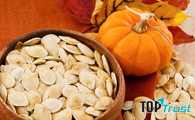 Những hạt bí ngô thơm bùi còn giúp chúng ta giảm cơn thèm ăn xuống 30 - 40 % đấy.