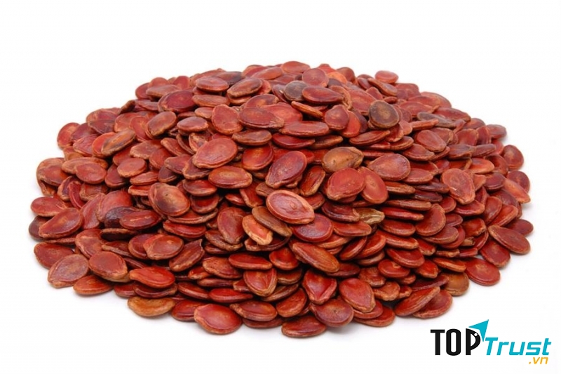 Bạn không nên lựa những hạt dưa có màu sắc sặc sỡ