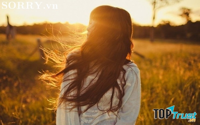 Hãy ôm cô gái của mình thật chặt ngay cả khi cô ấy nói không cần