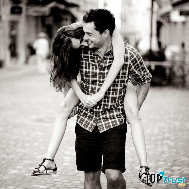 Hãy là người vị tha