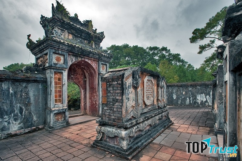 Lăng tẩm Huế - Công trình kiến trúc trường tồn cùng thời gian