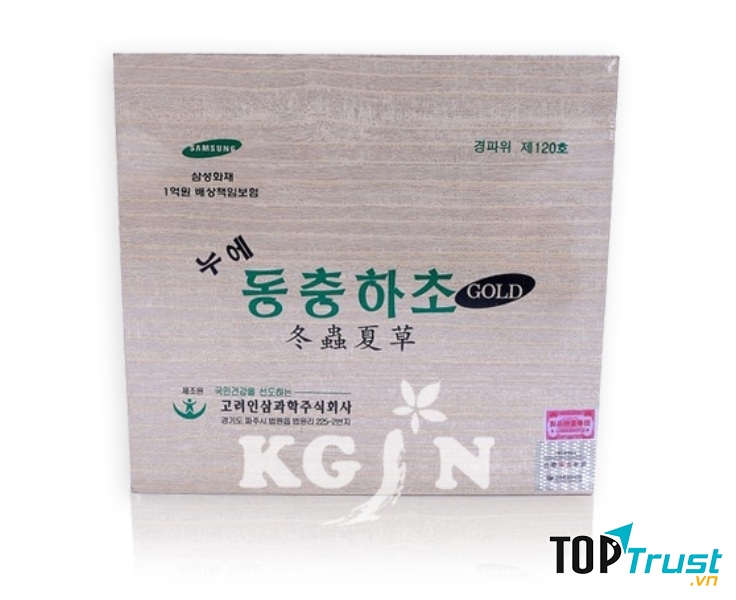 Đông Trùng Hạ Thảo dạng nước đựng trong hộp gỗ sang trọng có bán tại KGIN