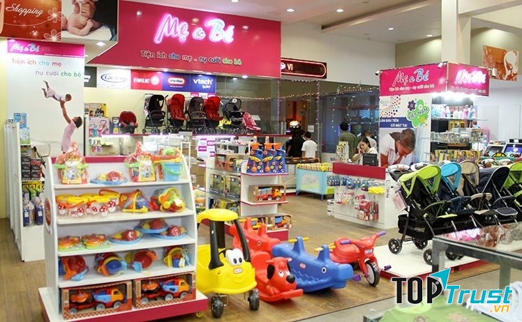 Bên trong siêu thị Mẹ và Bé 1080
