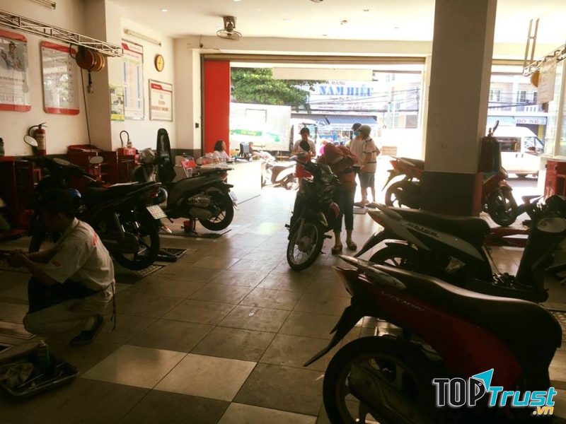 Head Honda Tường Nghiêm