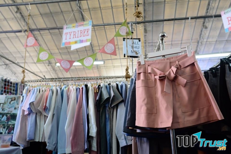 Hello Weekend Market