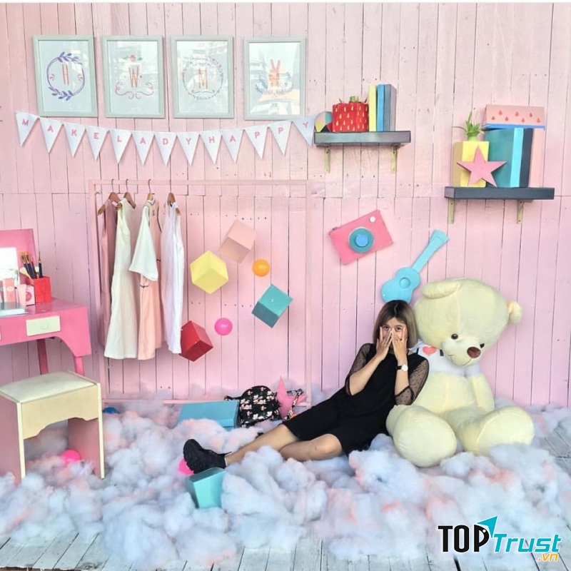 Hello Weekend Market