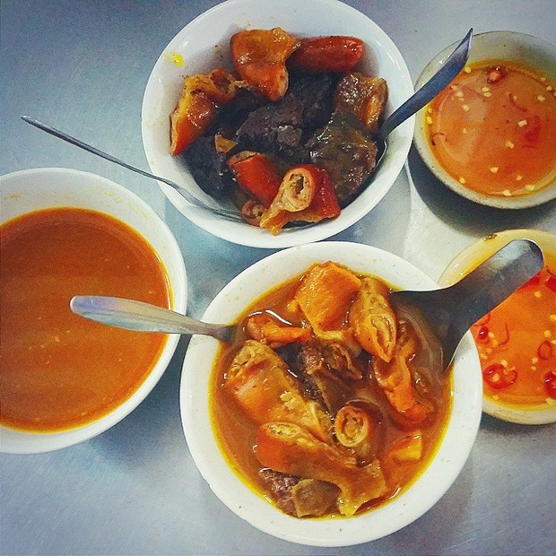 Khu Xóm Chiếu (Quận 4)