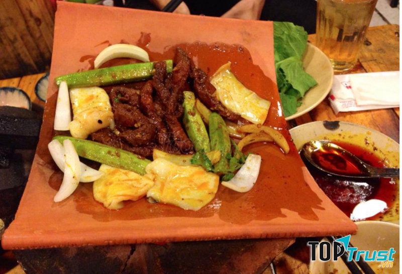 Món ăn tại Hẻm 245 Nguyễn Trãi – quận 1