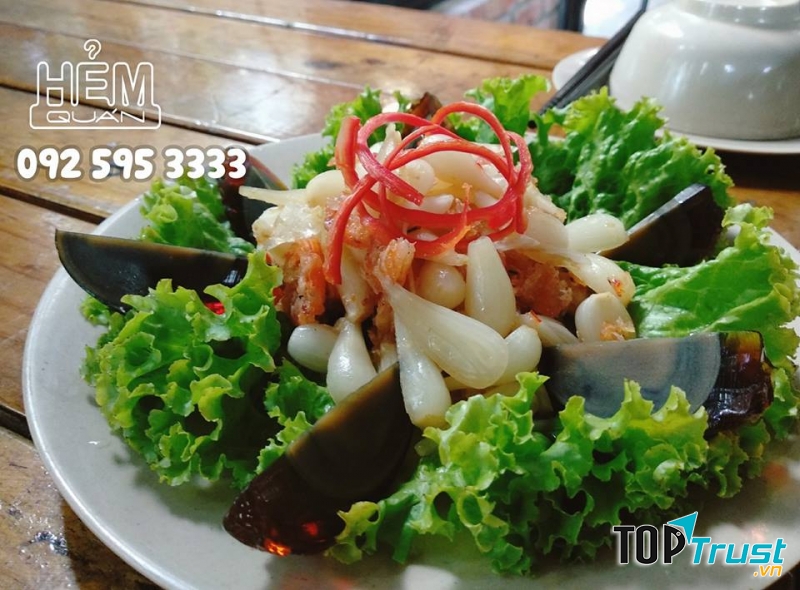 Hẻm Quán