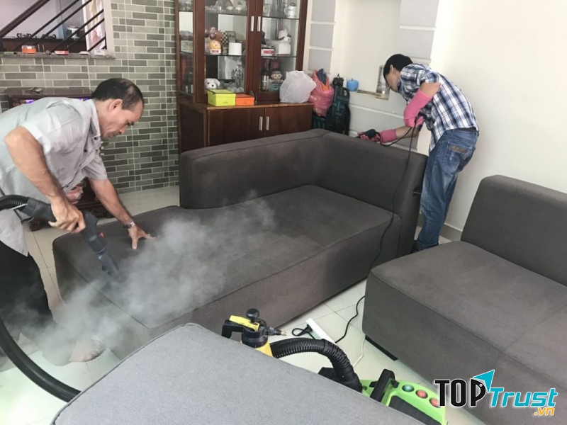 Nhận vệ sinh sofa tại nhà