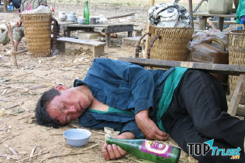 Các cơn say làm bạn rất mệt mỏi