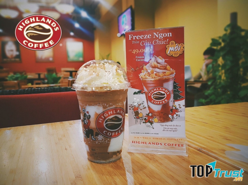 Highlands Coffe 234 Phạm Văn Đồng