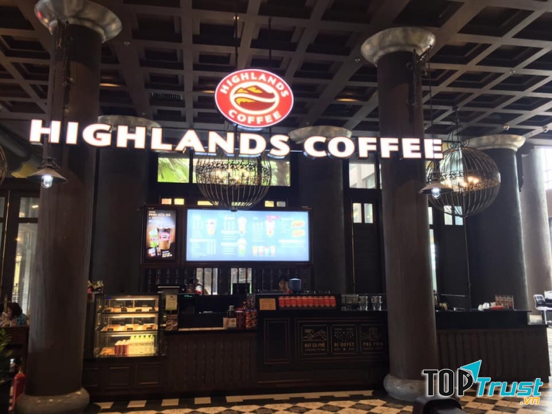 Highlands Coffee - Vincom Hạ Long