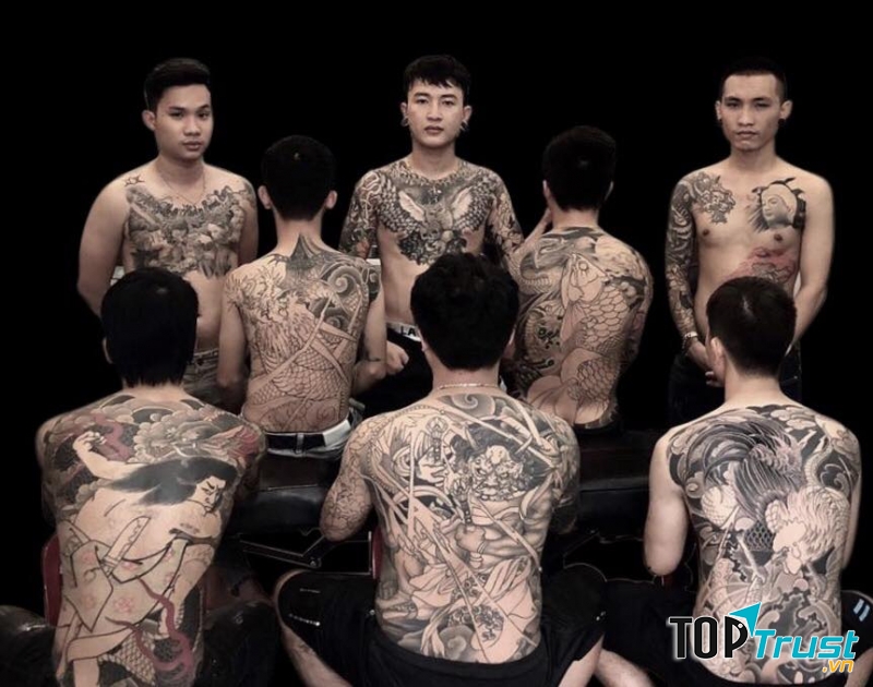 HighLights Tattoo Shop