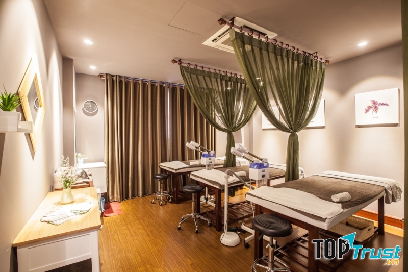 Hệ thống spa của Hillsbeauty được đầu tư bài bản.