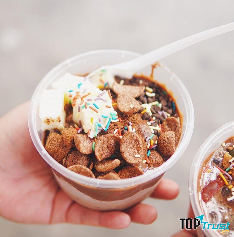 HIM - Trà Đào Dầm- Bánh Cá Nướng Taiyaki