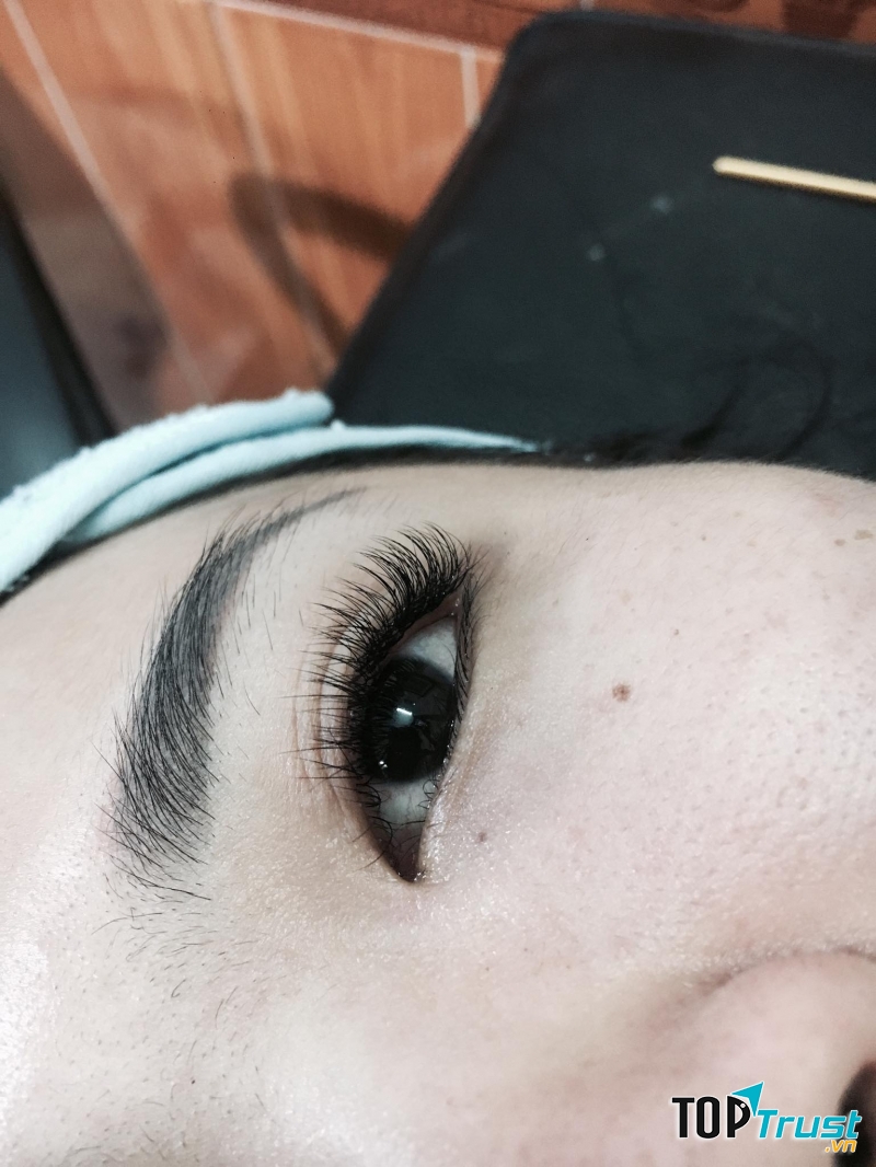 Hip Hip Nail